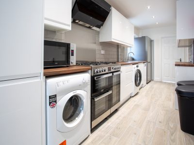 19 Ashleigh Drive Kitchen Layout 1