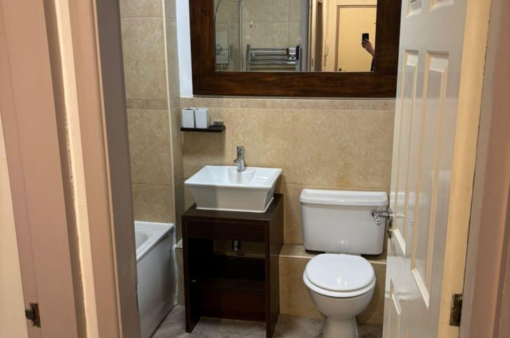 23 Cartwright Street