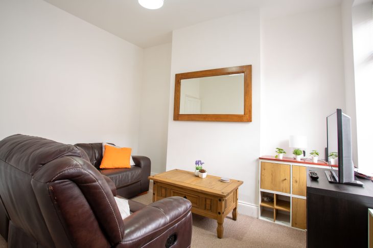 25 Shakespeare Street