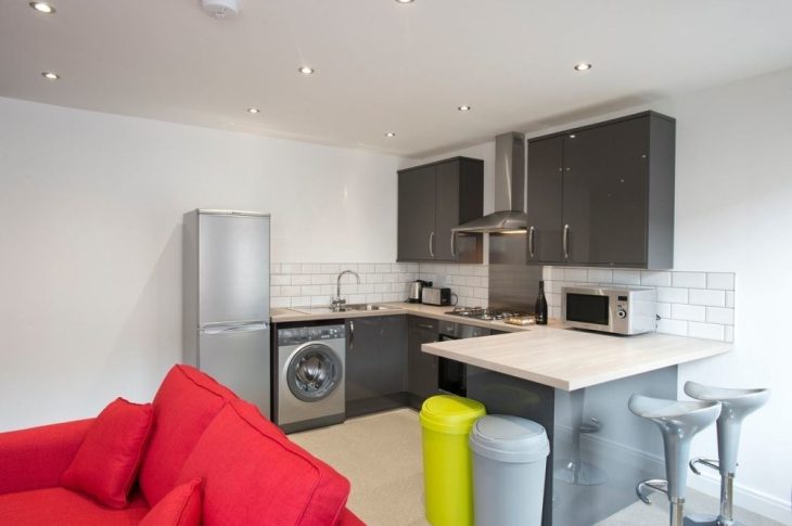 Flat 1, 17B Burleigh Road