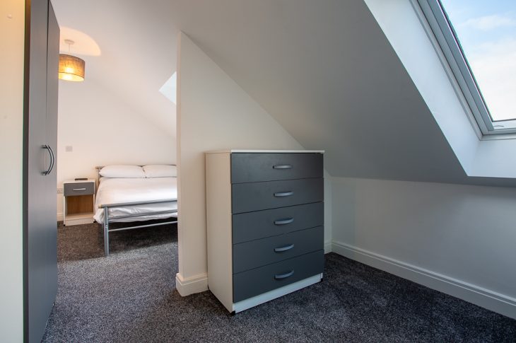 Flat 4, 17B Burleigh Road