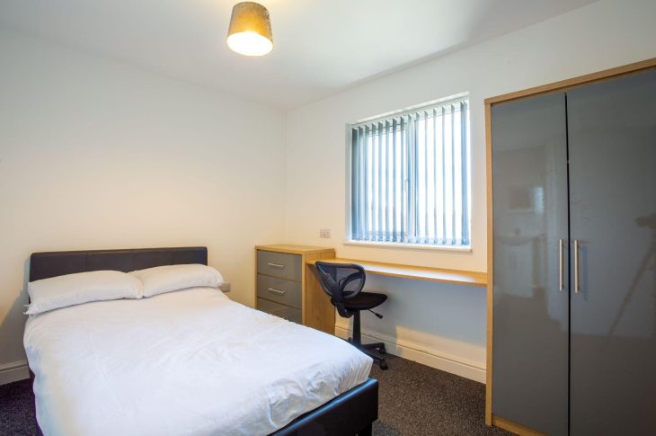 Flat 8, 2  White Ridge Court