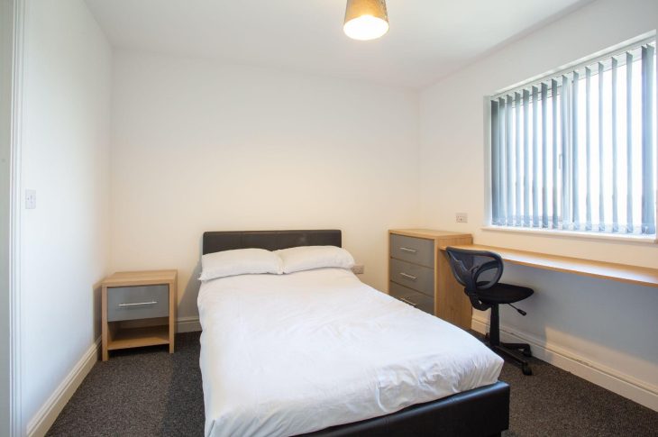 Flat 8, 2  White Ridge Court
