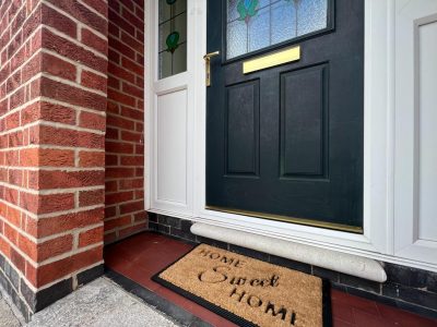 10 Benscliffe Drive Front Door Mat