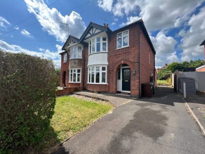 10 Benscliffe Drive Front