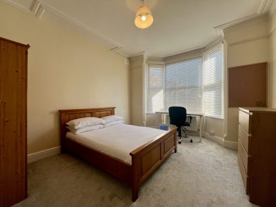 11 York Road Bedroom 1