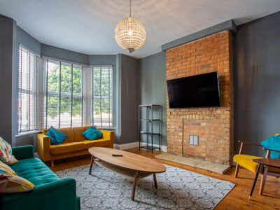 12 Beacon Road Lounge 1