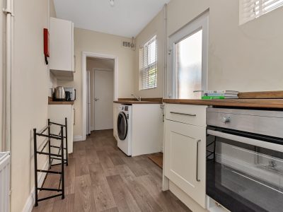 122 Herrick Road Kitchen