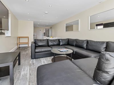 127 Park Road Lounge