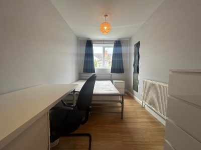 130 Leopold Street Bedroom 2