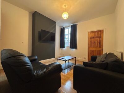 130 Leopold Street Lounge