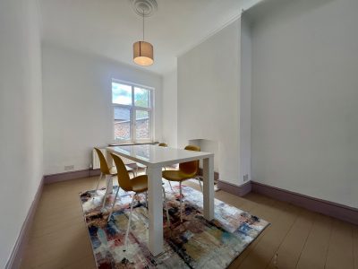 15 York Road Dining Room