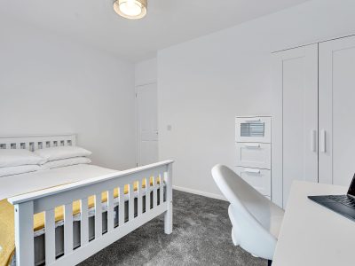 1 B George Street Bedroom 1 1