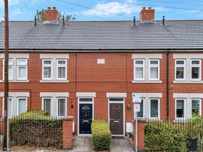 1 B George Street Front of House