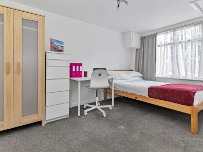 21 Radmoor Road Bedroom 1