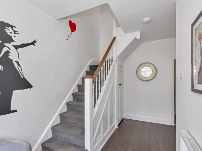 21 Radmoor Road Hallway