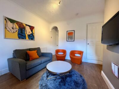 23 Curzon Street Lounge_Pic 1