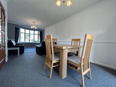 24 Beaufort Avenue Dining Area Pic 1