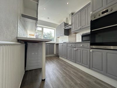 24 Beaufort Avenue Kitchen