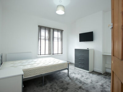 3 Oxford Street Bedroom 1
