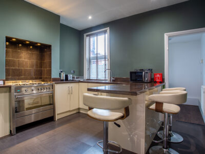 3 Oxford Kitchen and Breakfast Bar