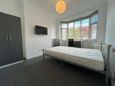 38 Woodlands Drive Bedroom 1