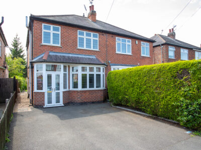 46 Woodlands Drive Front of House