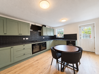54 Kingfisher Way Kitchen