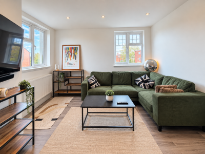 85 A Ashby Road Lounge