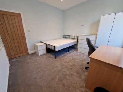 9 Oxford Street Bedroom 1