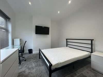 90 Station Street Bedroom 1 NEW