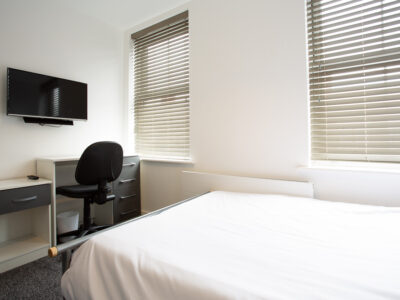 Flat 3 17 B Burleigh Road Bedroom 1 Pic 2