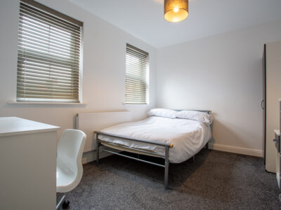 Flat 3 17 B Burleigh Road Bedroom 2
