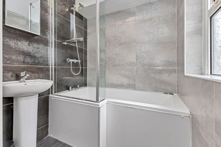 10 Havelock Street Bathroom 2