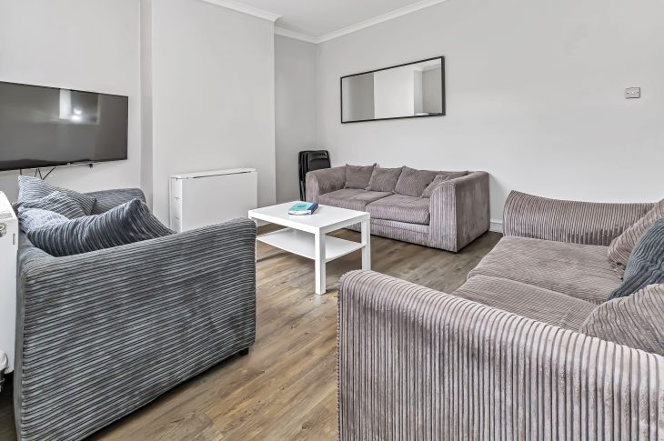 10 Havelock Street Lounge