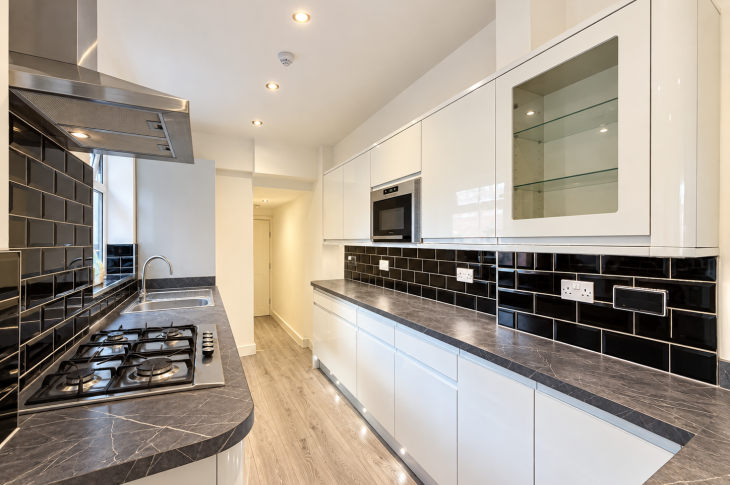 100 Leopold Street Kitchen