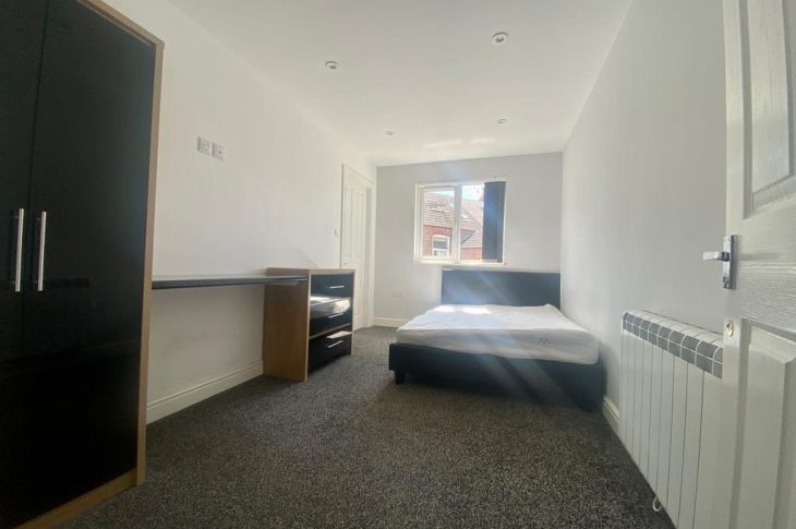 Flat 1, 104A Ashby Road