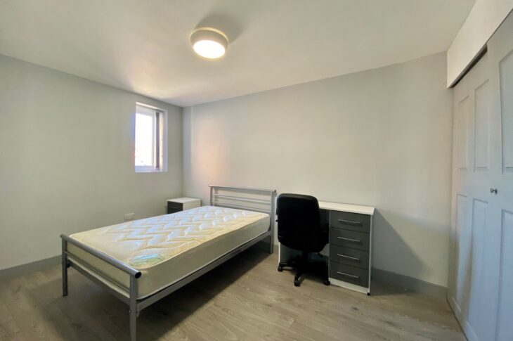 11 Baxter Gate Bedroom