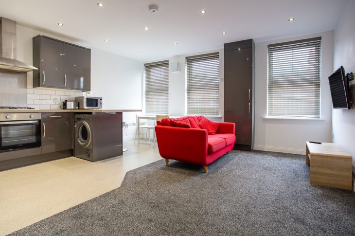 Flat 3, 17B Burleigh Road