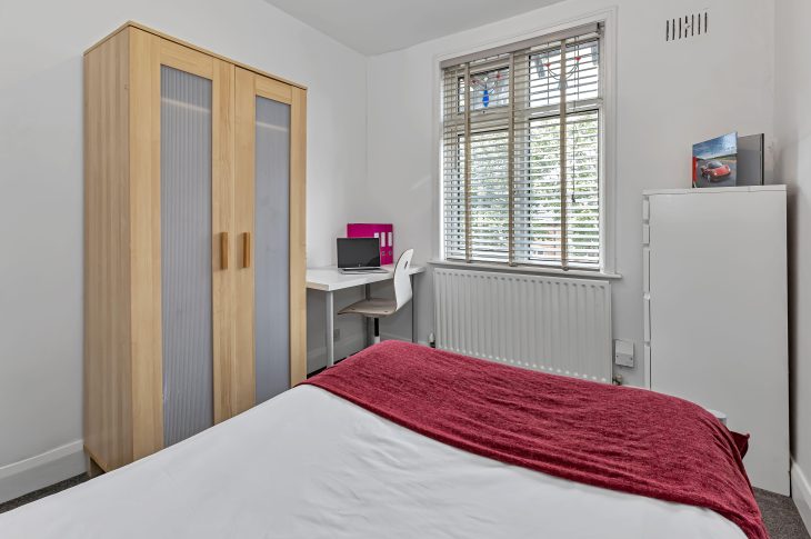 21 Radmoor Road