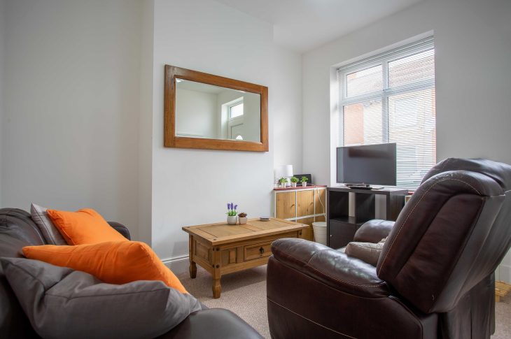 25 Shakespeare Street