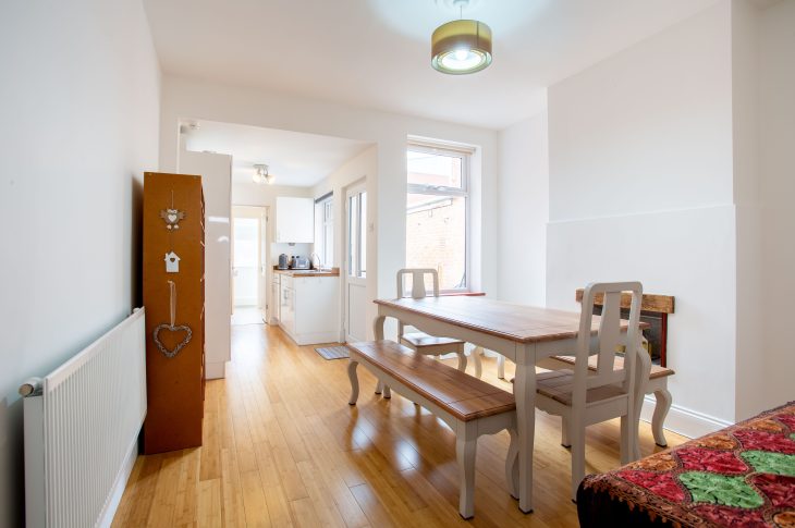 25 Shakespeare Street