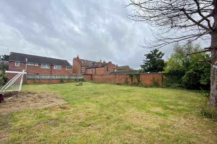 25 Storer Road