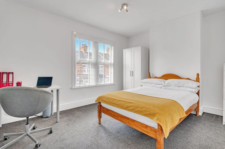 3 Curzon Street