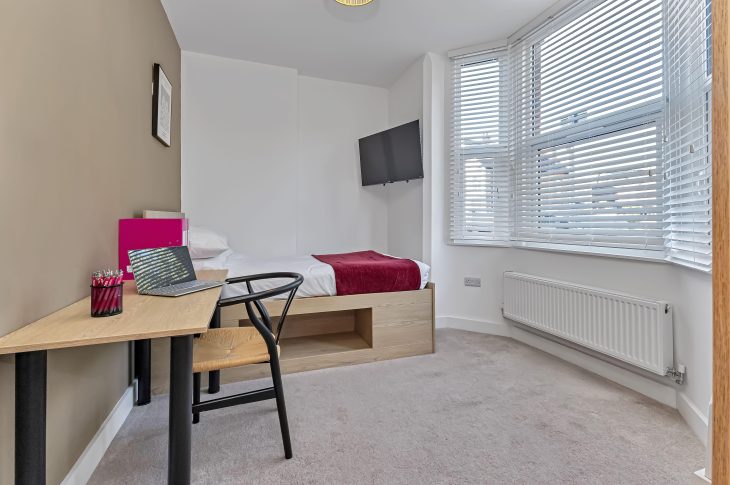 31 Storer Road