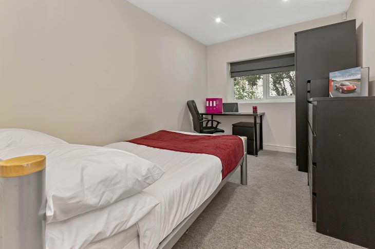 35 Rosebery Street
