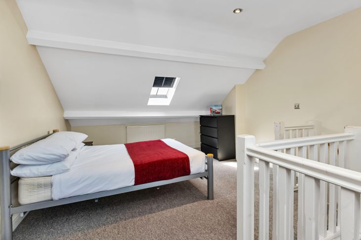 35 Rosebery Street