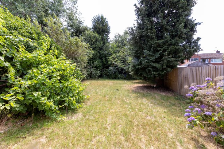 84 Kirkstone Drive