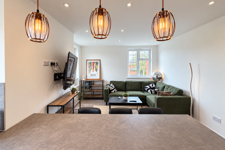 85 A Ashby Road Lounge 1