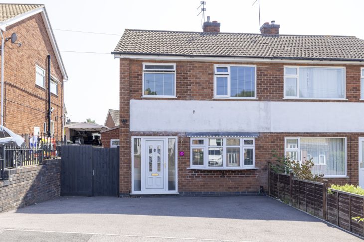 9 Coniston Crescent